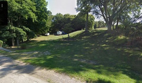 Photo of 260 S Harrison Street, Tarlton, OH 43156 (MLS # 225035510) Photo of 260 S Harrison Street, Tarlton, OH 43156 (MLS # 225035510)