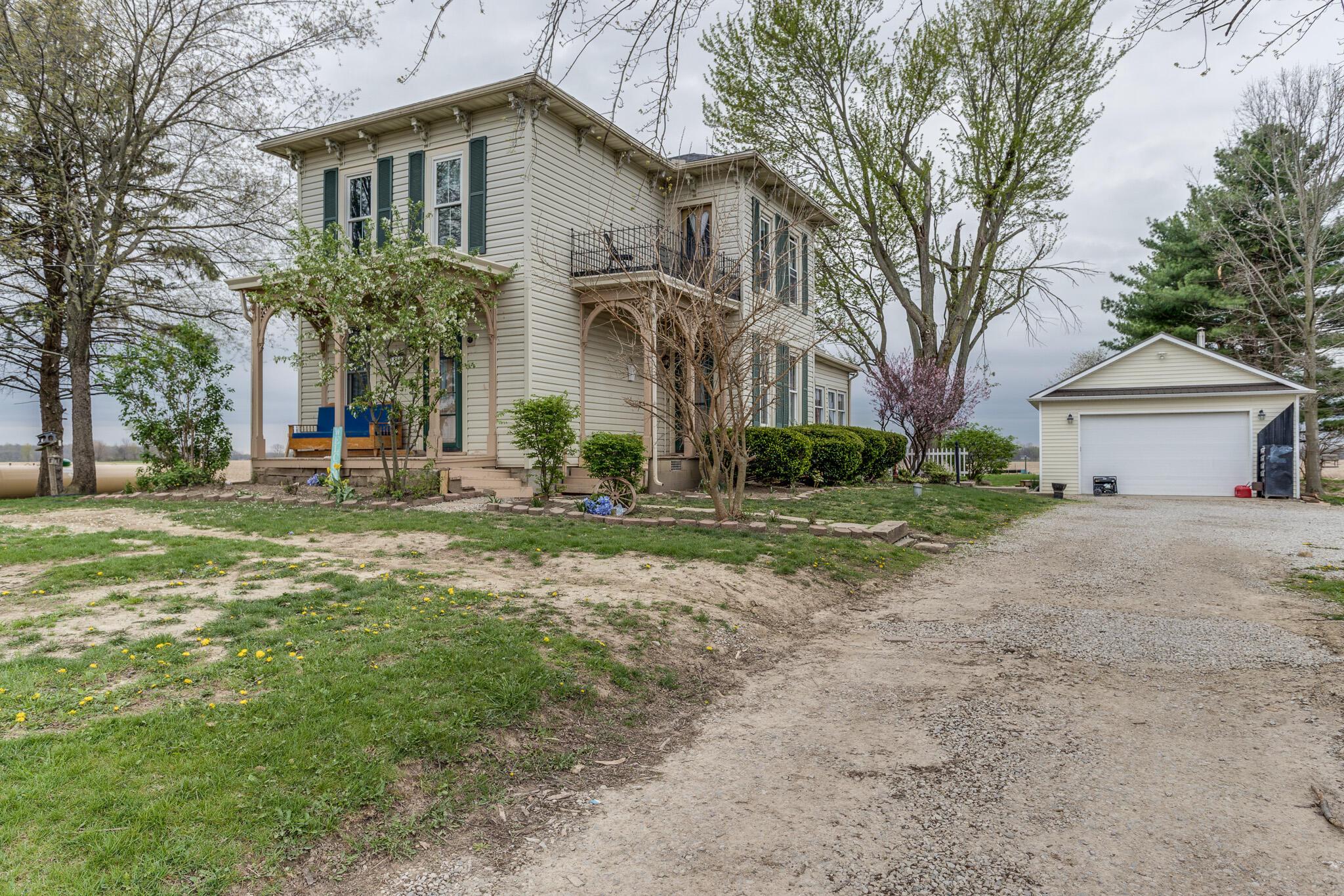 1858 County Road 159