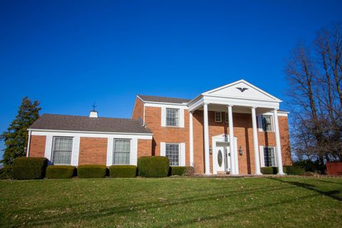 Photo of 320 S Main Street, Johnstown, OH 43031 (MLS # 226006590)