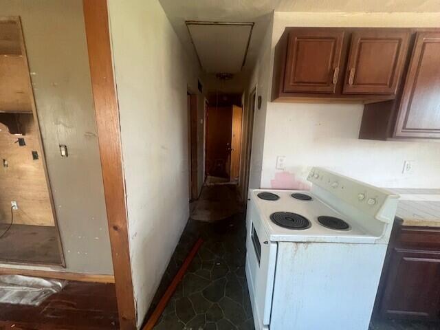 589 Basswood Road