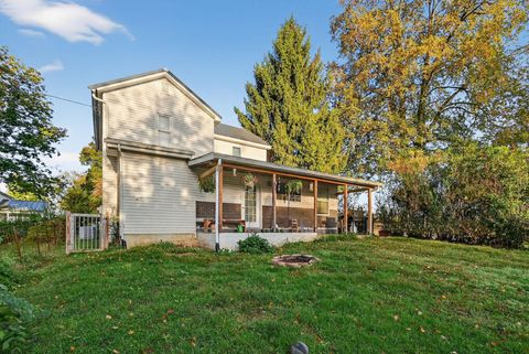Tiny photo for 812 N Gay Street, Mount Vernon, OH 43050 (MLS # 225037513)