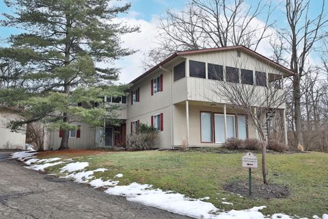 Photo of 5200 Fenway Court B #B, Columbus, OH 43214 (MLS # 226004699)