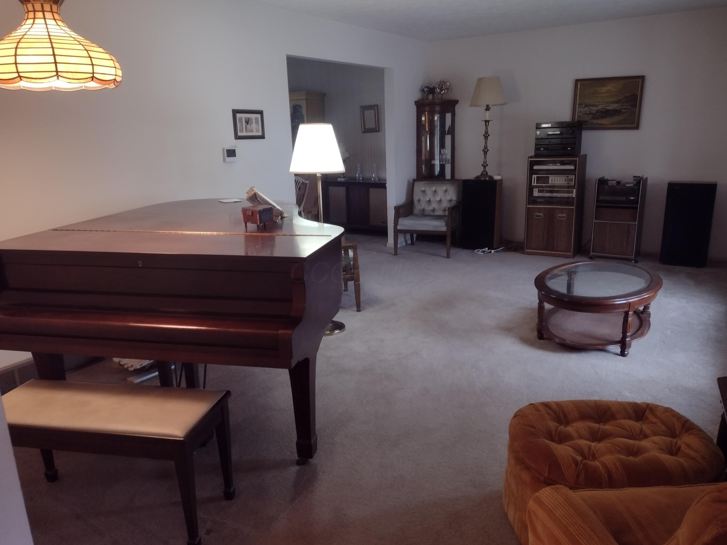 104 Debbie Drive, Westerville, Ohio image 14