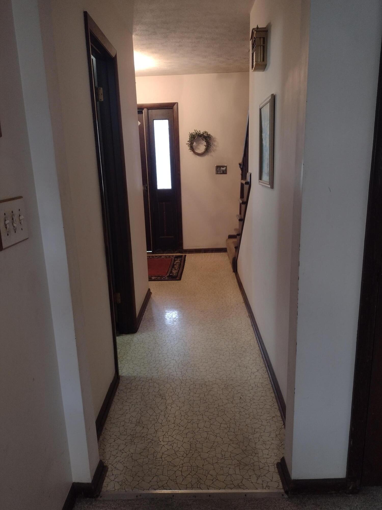 104 Debbie Drive, Westerville, Ohio image 5