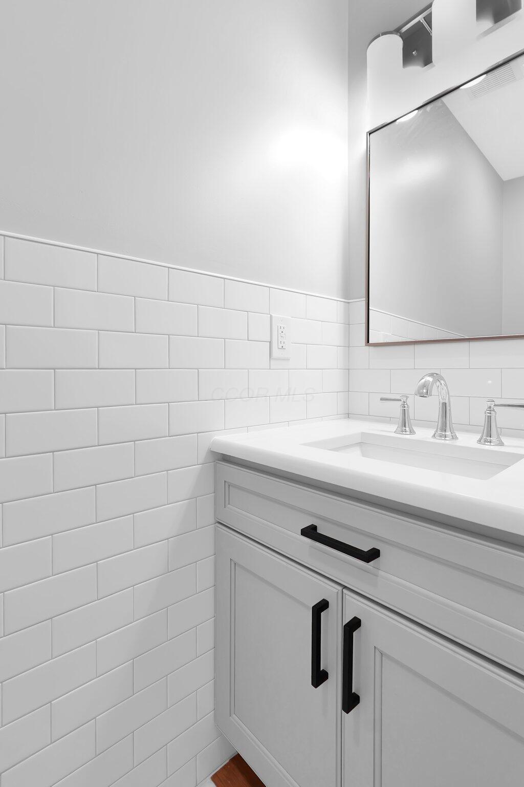 5744 Burcale Drive, Galloway, Ohio image 3
