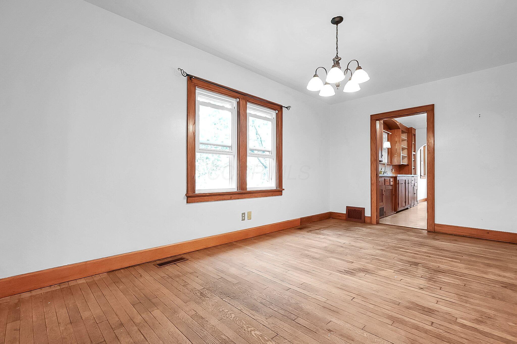 253 Robbins Drive, Newark, Ohio image 11