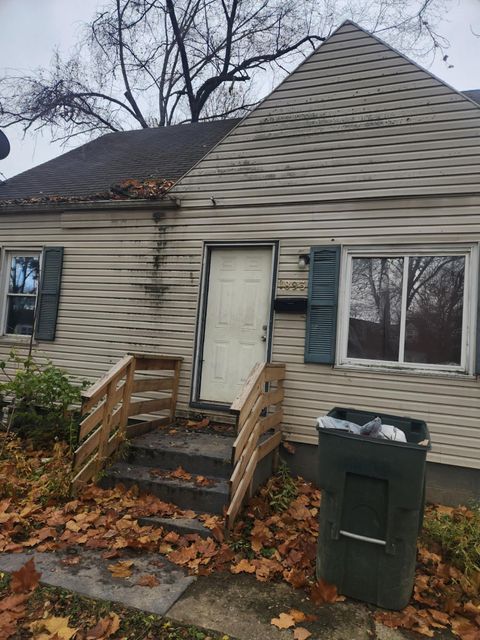 Photo of 1893 Jermain Drive, Columbus, OH 43219 (MLS # 225044416)