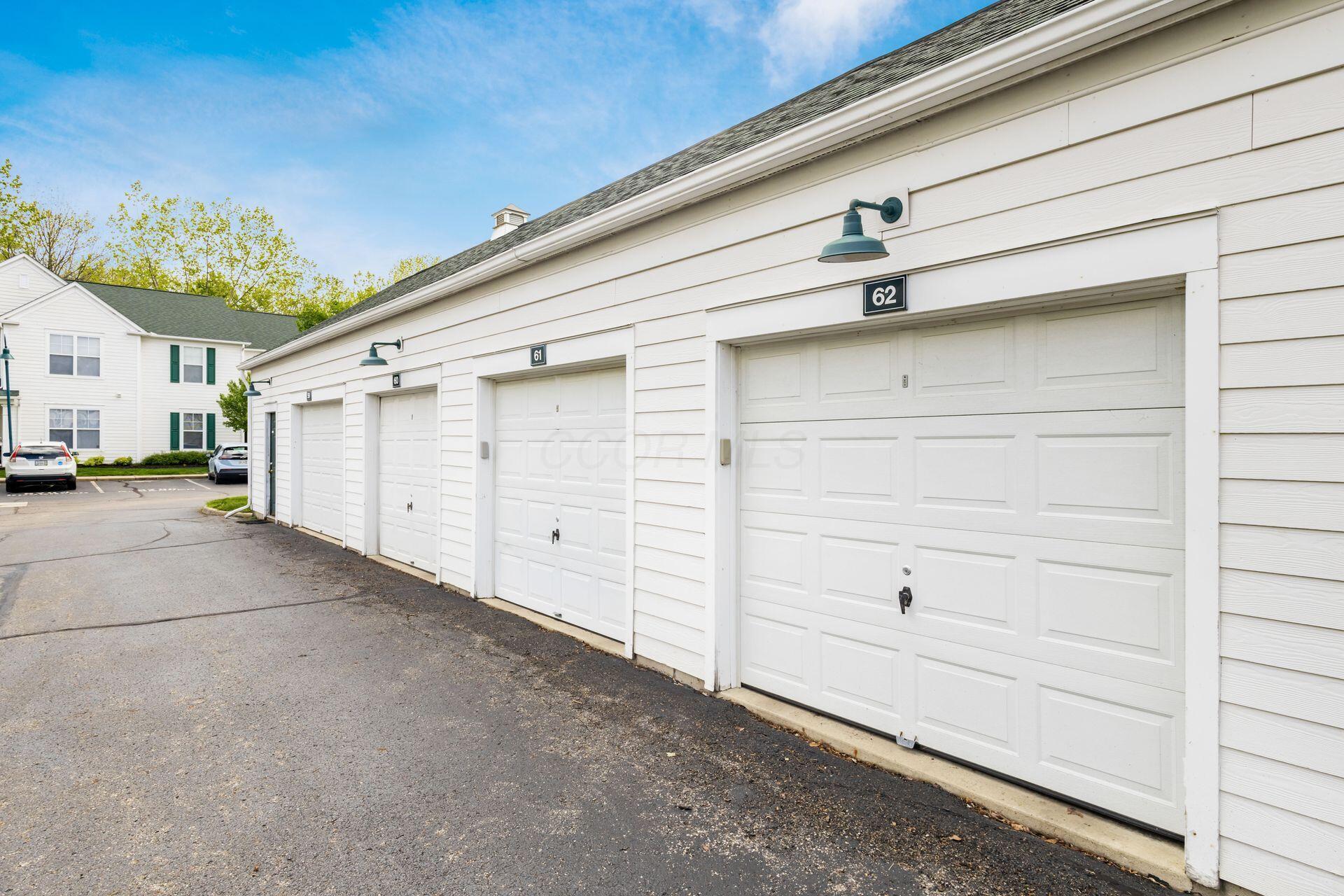 6712 Durwood Lane, Dublin, Ohio image 32