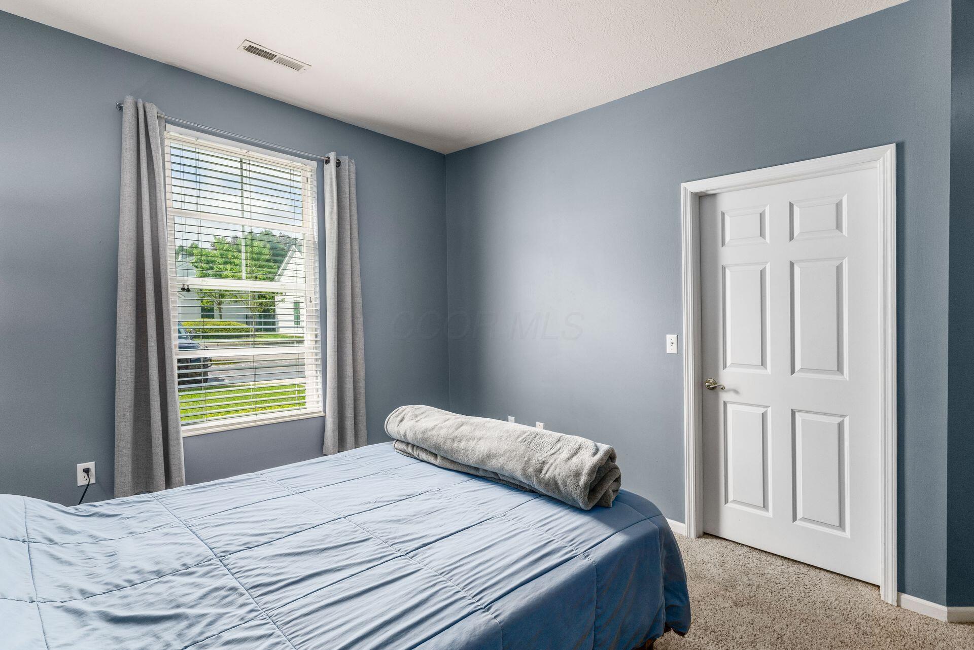 6712 Durwood Lane, Dublin, Ohio image 23