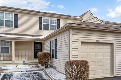 Photo of 5354 Coral Berry Drive 79C #79C, Columbus, OH 43235 (MLS # 226008005)