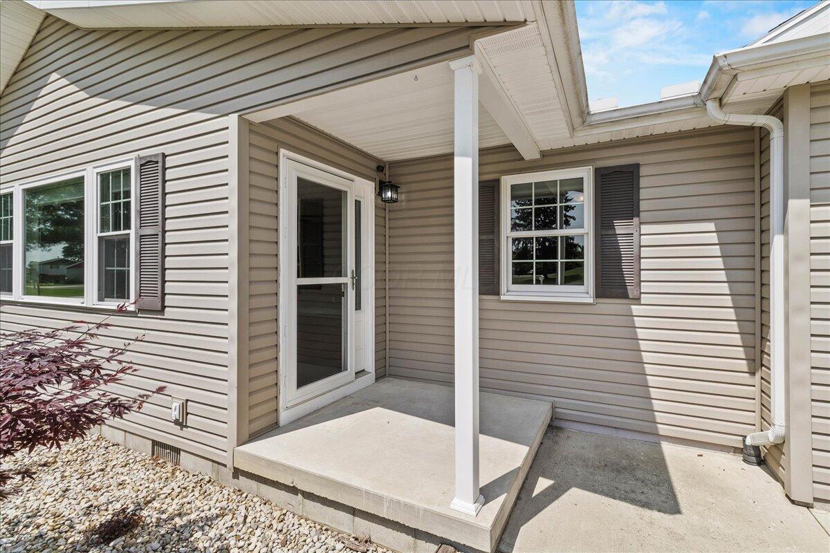 4382 Holiday Lane, Bellefontaine, Ohio image 6