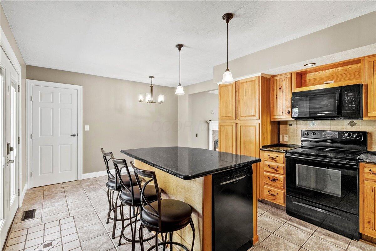 4382 Holiday Lane, Bellefontaine, Ohio image 13