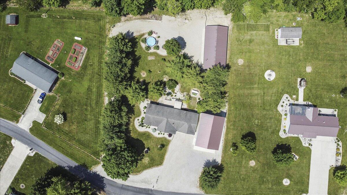 4382 Holiday Lane, Bellefontaine, Ohio image 39