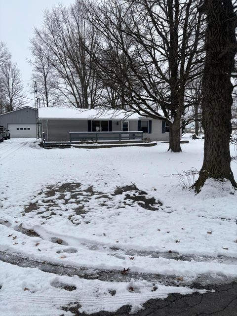 Photo of 1826 County Road 67, Edison, OH 43320 (MLS # 225045033)