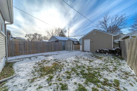 Tiny photo for 645 Henry Street, Marion, OH 43302 (MLS # 225045536)