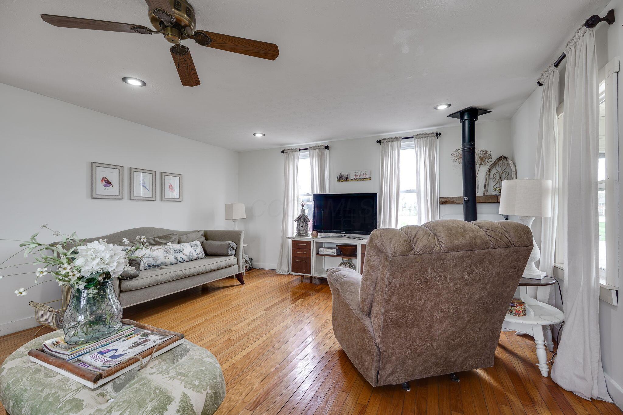 4623 Springfield Xenia Road, Springfield, Ohio image 16