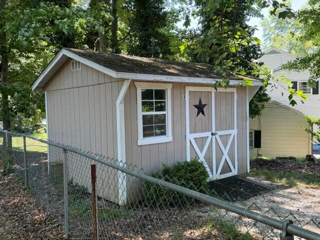 1280 Howell Drive