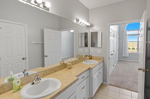 Tiny photo for 164 Alexander Lawrence Drive, Pickerington, OH 43147 (MLS # 225037668)