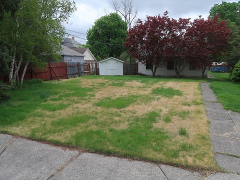 Tiny photo for 115 W Jackson Street, Fostoria, OH 44830 (MLS # 226014254)