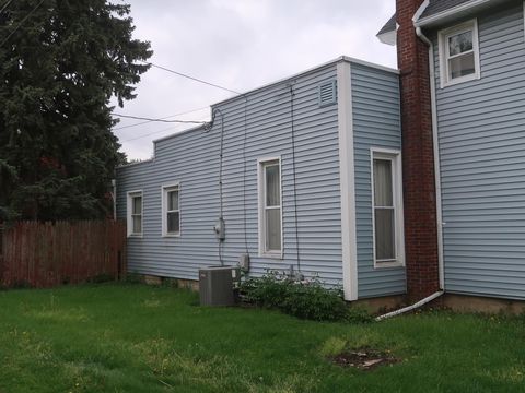 Tiny photo for 115 W Jackson Street, Fostoria, OH 44830 (MLS # 226014254)
