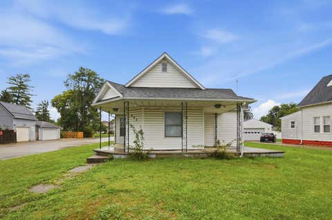 Photo of 902 S North Street, Washington Court House, OH 43160 (MLS # 226030658)