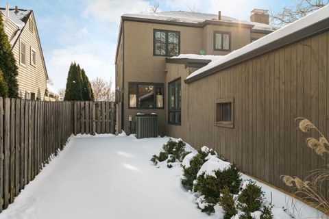 Tiny photo for 2774 Elm Avenue, Columbus, OH 43209 (MLS # 226003504)