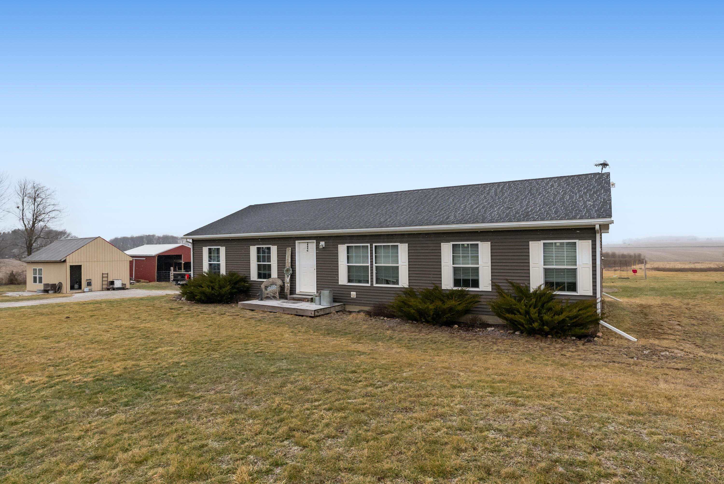 4288 Richland Road, Pleasantville, Ohio image 2