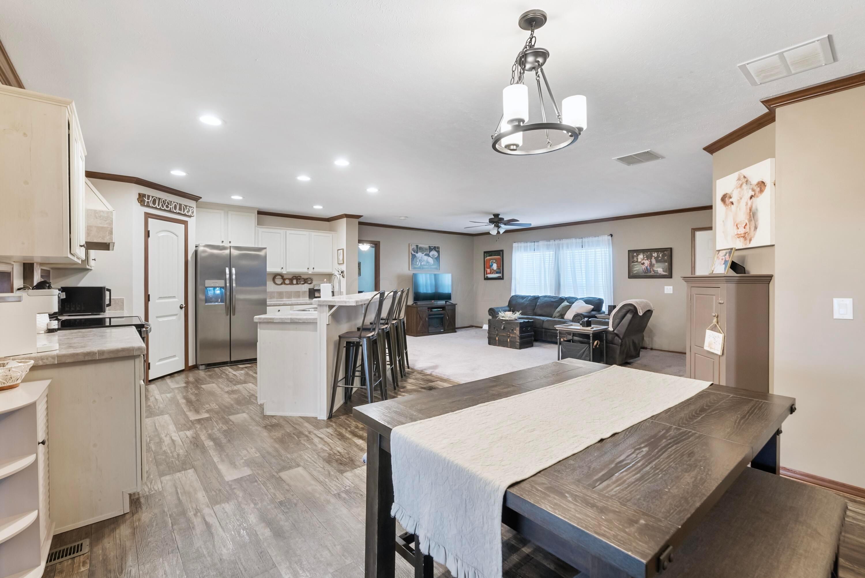 4288 Richland Road, Pleasantville, Ohio image 10