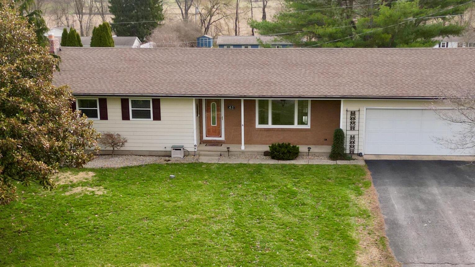 43 Carmel Drive, Chillicothe, Ohio image 2