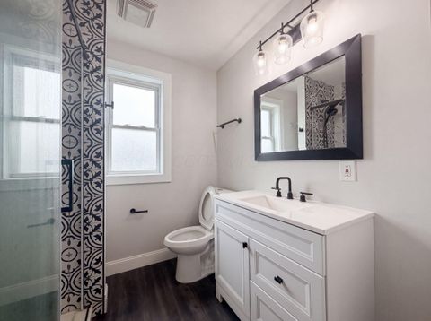 Tiny photo for 965 Stewart Avenue, Columbus, OH 43206 (MLS # 226027368)