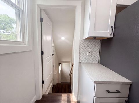 Tiny photo for 965 Stewart Avenue, Columbus, OH 43206 (MLS # 226027368)
