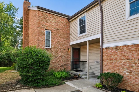 Photo of 1689 Moravian Street 89 #89, Columbus, OH 43220 (MLS # 226034200)