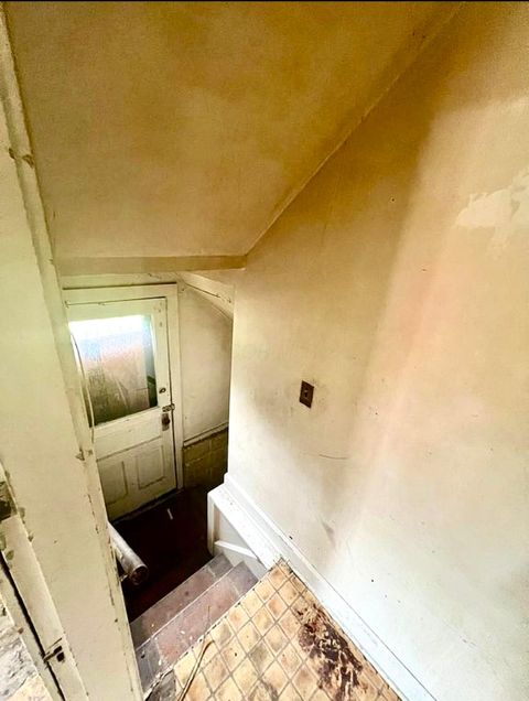 Tiny photo for 2230 Cleveland Avenue, Columbus, OH 43211 (MLS # 225044698)