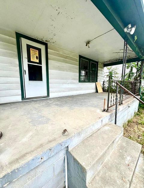 Tiny photo for 2230 Cleveland Avenue, Columbus, OH 43211 (MLS # 225044698)