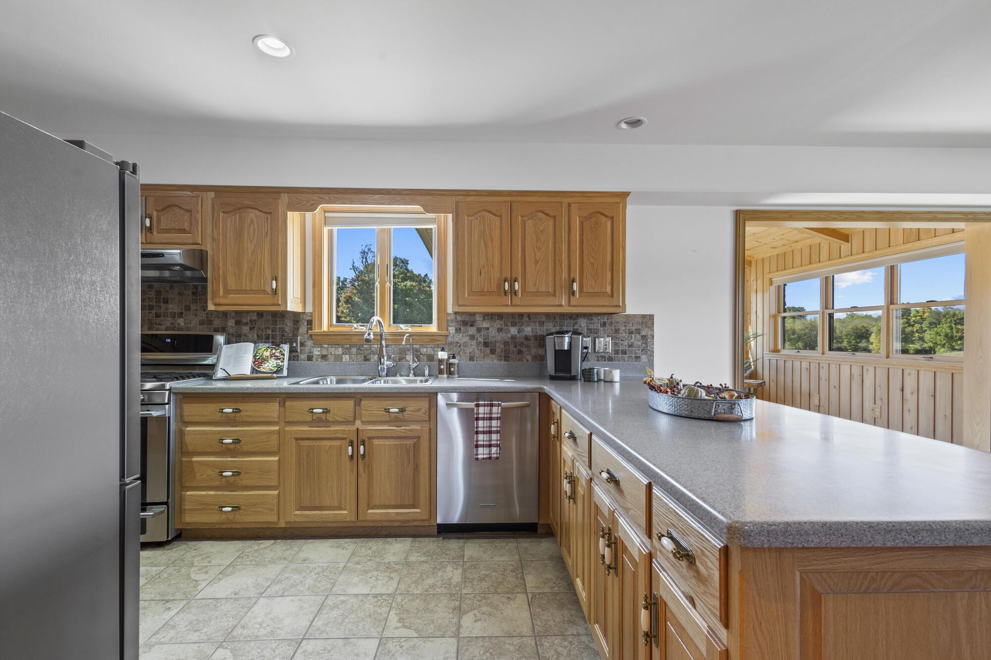 15159 Monroe Mills Road, Mount Vernon, Ohio image 10