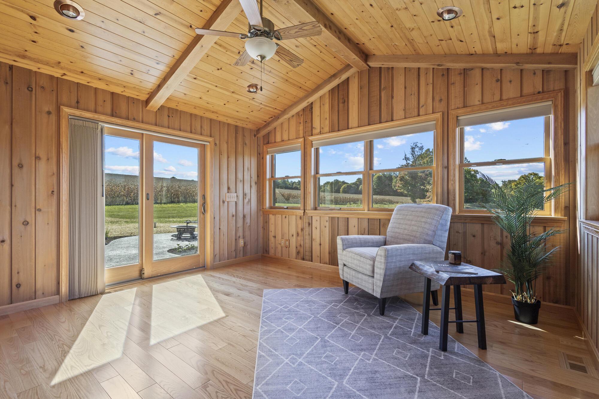 15159 Monroe Mills Road, Mount Vernon, Ohio image 17