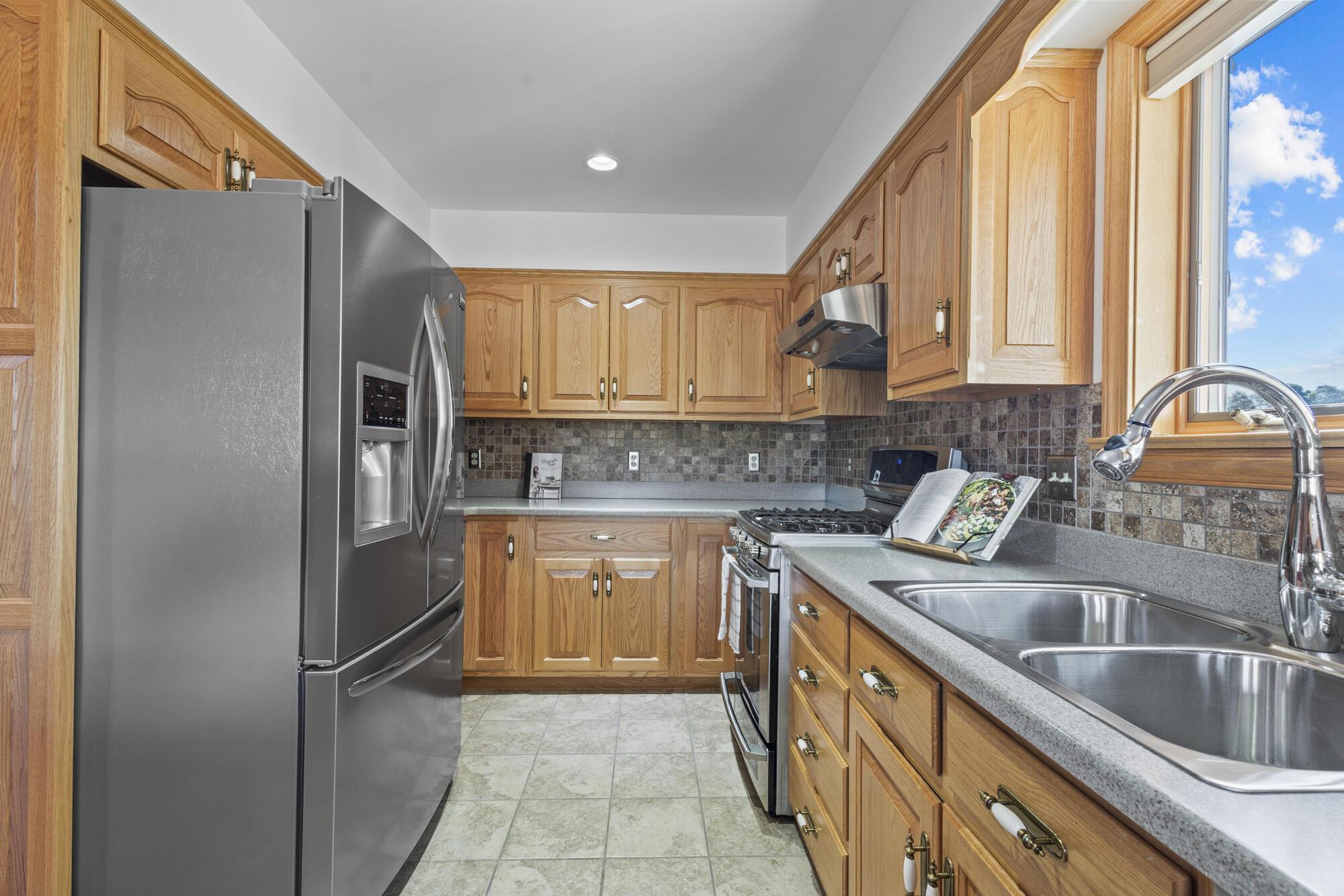 15159 Monroe Mills Road, Mount Vernon, Ohio image 11