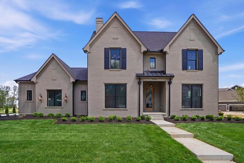 Photo of 8320 Canopy Glen Drive, Plain City, OH 43064 (MLS # 226014216)