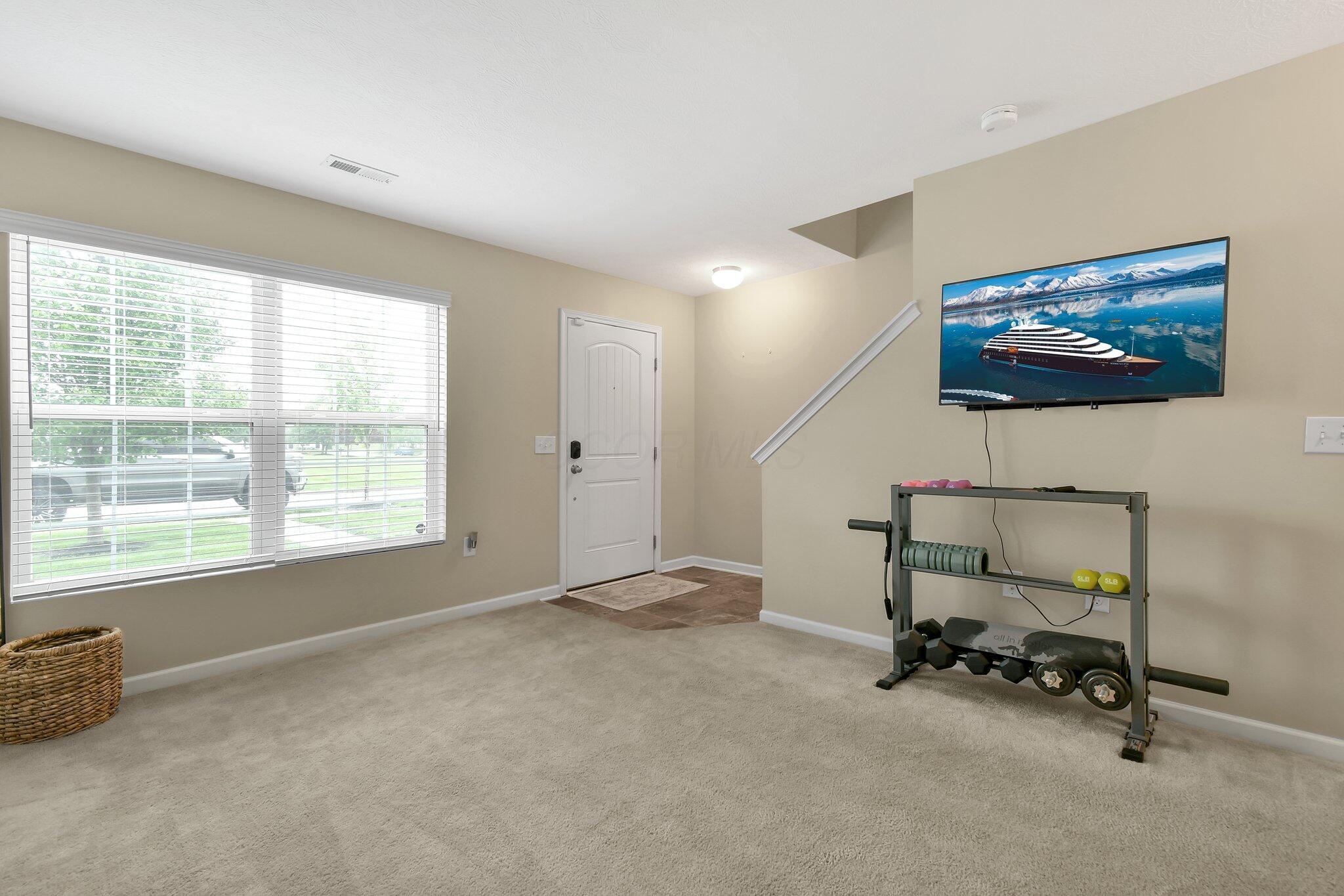 389 Laurel Creek Street, Pickerington, Ohio image 5