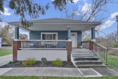Photo of 1940 Eddystone Avenue, Columbus, OH 43224 (MLS # 225043300)