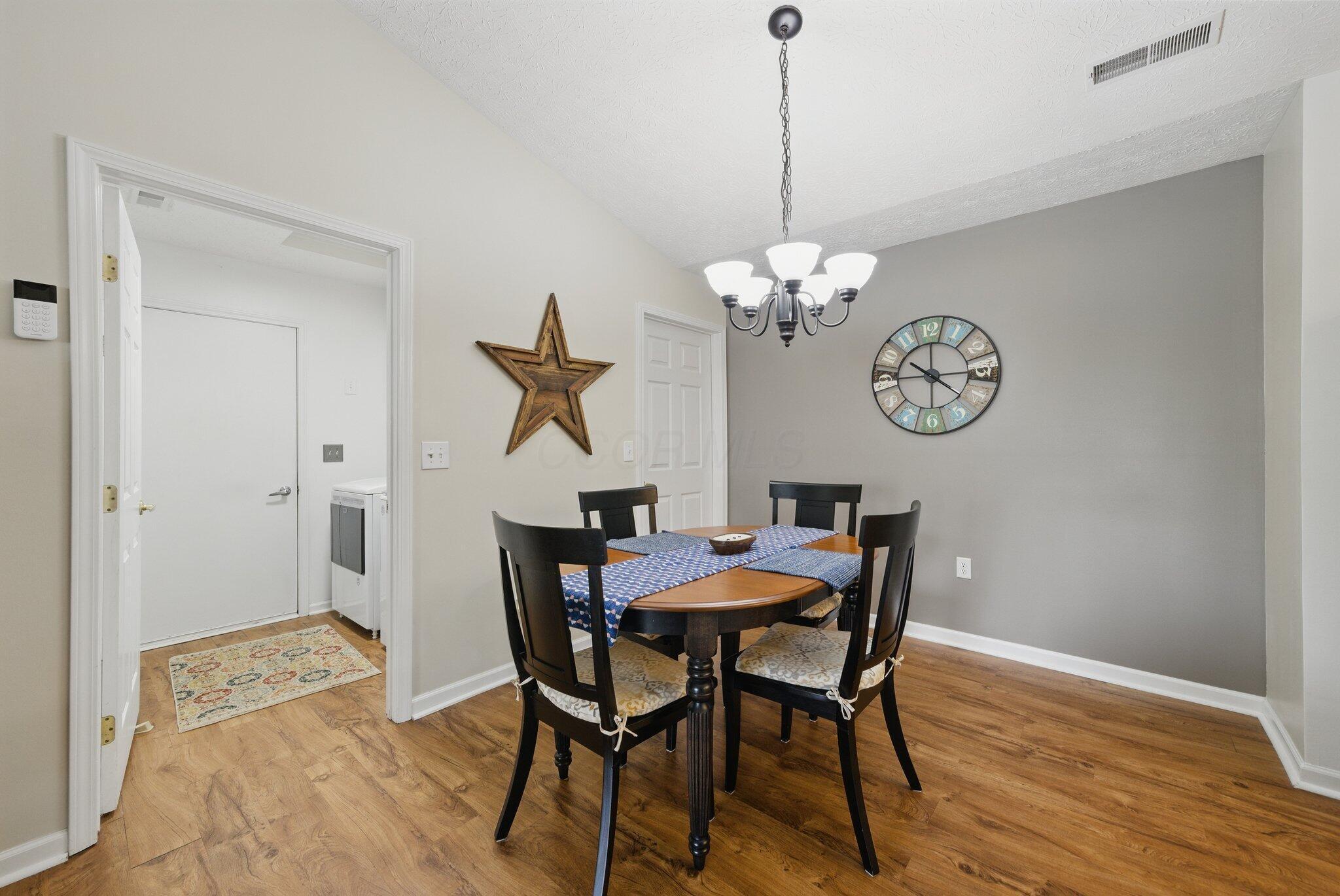 668 Bideford Avenue #11C, Blacklick, Ohio image 10