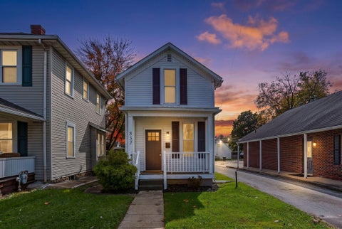 Photo of 832 E Main Street, Lancaster, OH 43130 (MLS # 226039603)