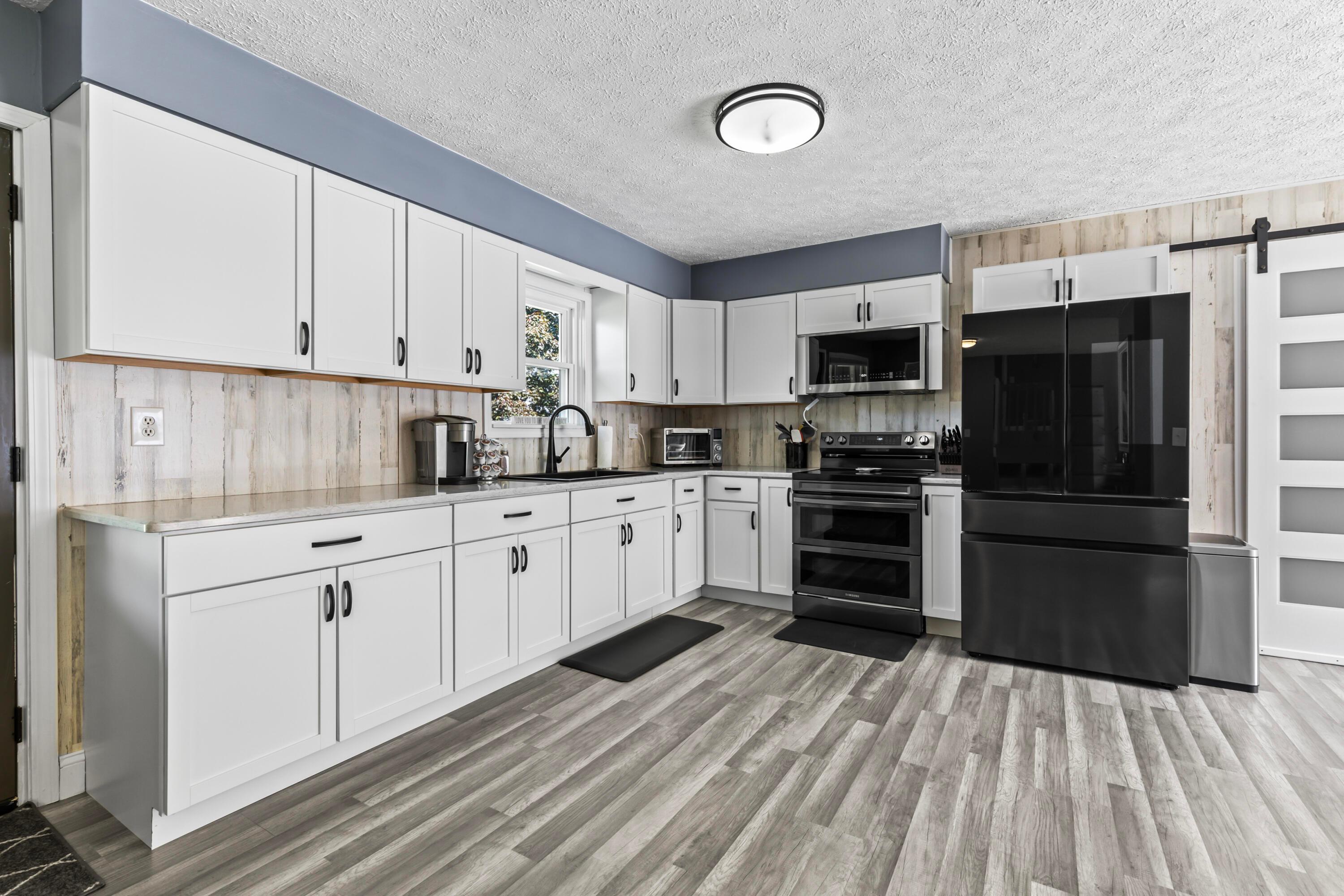 8553 Lancaster Road, Hebron, Ohio image 7