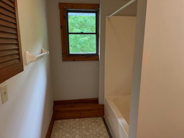 6299 S Section Line Road, Delaware, Ohio image 32