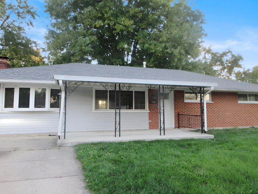 Photo of 4408 Kitridge Road, Dayton, OH 45424 (MLS # 226040507)
