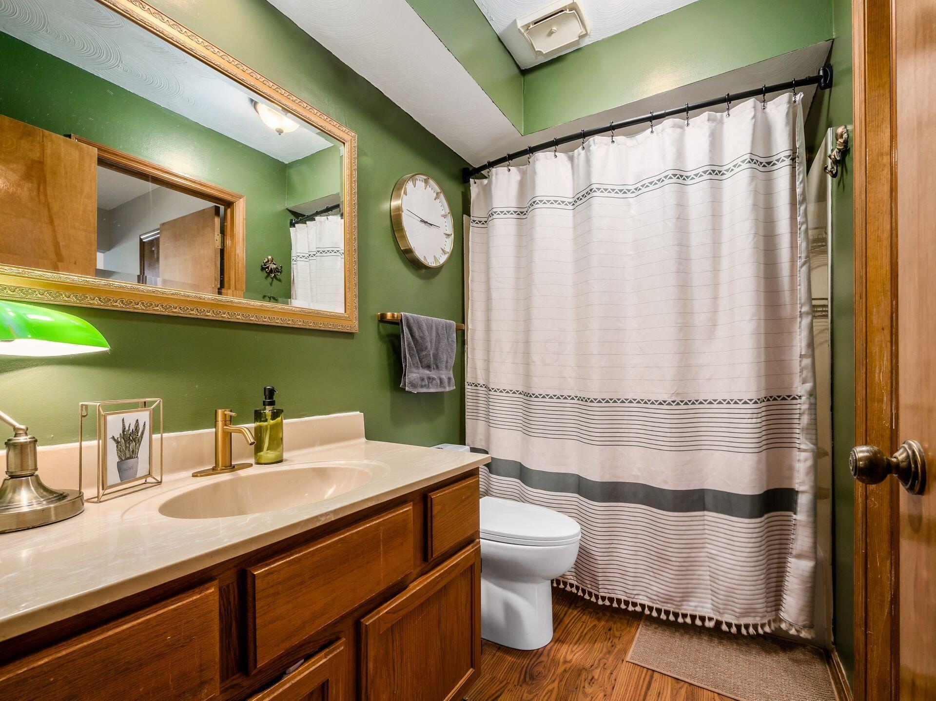 1612 Six Point Court, Columbus, Ohio image 19