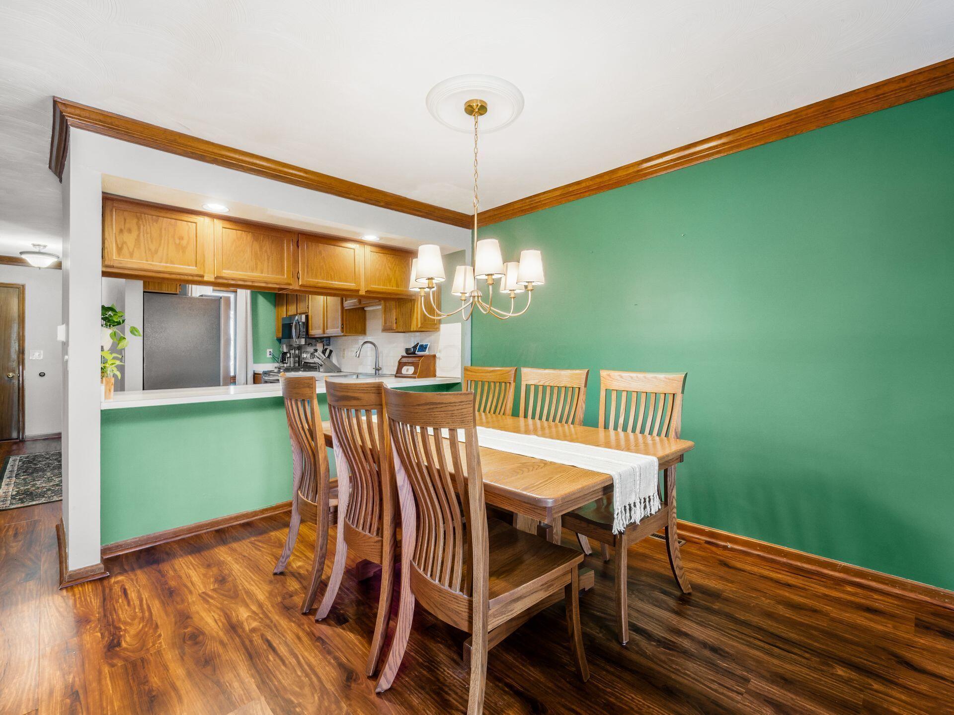 1612 Six Point Court, Columbus, Ohio image 12