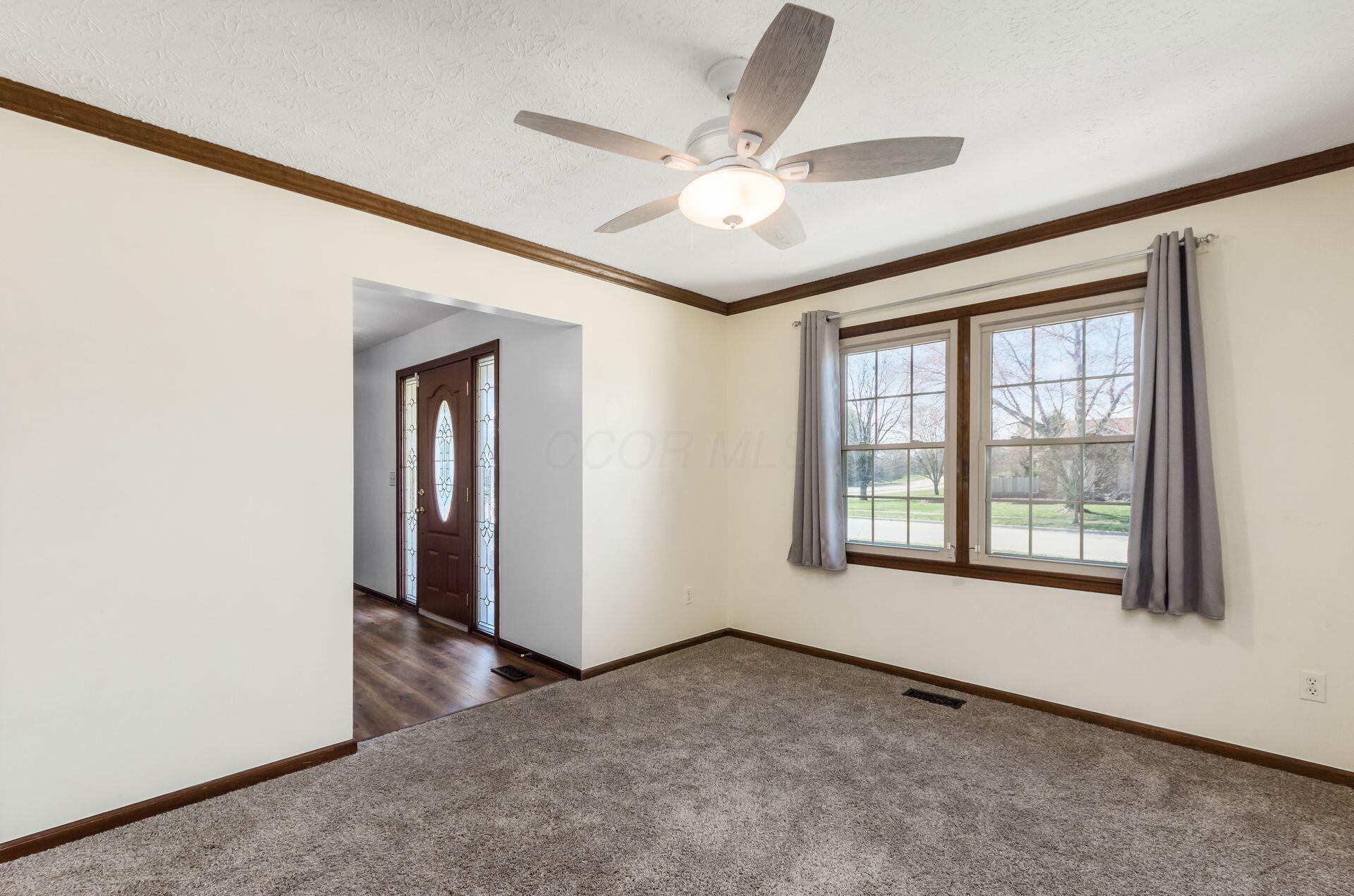 6204 Apache Way, Grove City, Ohio image 19