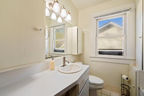 Tiny photo for 217 E Oakland Avenue, Columbus, OH 43201 (MLS # 225040231)