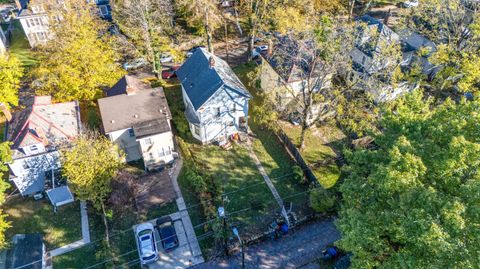 Tiny photo for 217 E Oakland Avenue, Columbus, OH 43201 (MLS # 225040231)